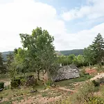 Gite L'Eolienne Maison Et Bergerie Renovee 9/10 Personnes *