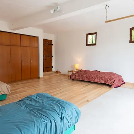 Prázdninový dům Gite L'Eolienne Maison Et Bergerie Renovee 9/10 Personnes *