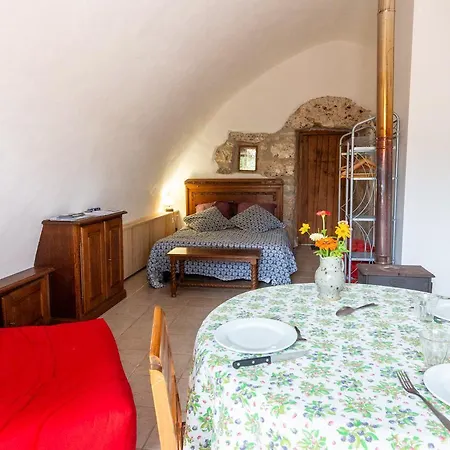 Gite L'Eolienne Maison Et Bergerie Renovee 9/10 Personnes *