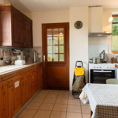 Prázdninový dům Gite L'Eolienne Maison Et Bergerie Renovee 9/10 Personnes *