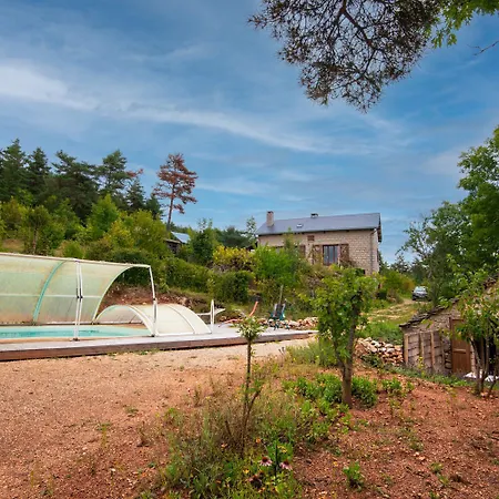 Prázdninový dům Gite L'Eolienne Maison Et Bergerie Renovee 9/10 Personnes