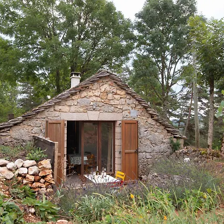 Gite L'Eolienne Maison Et Bergerie Renovee 9/10 Personnes Le Recoux